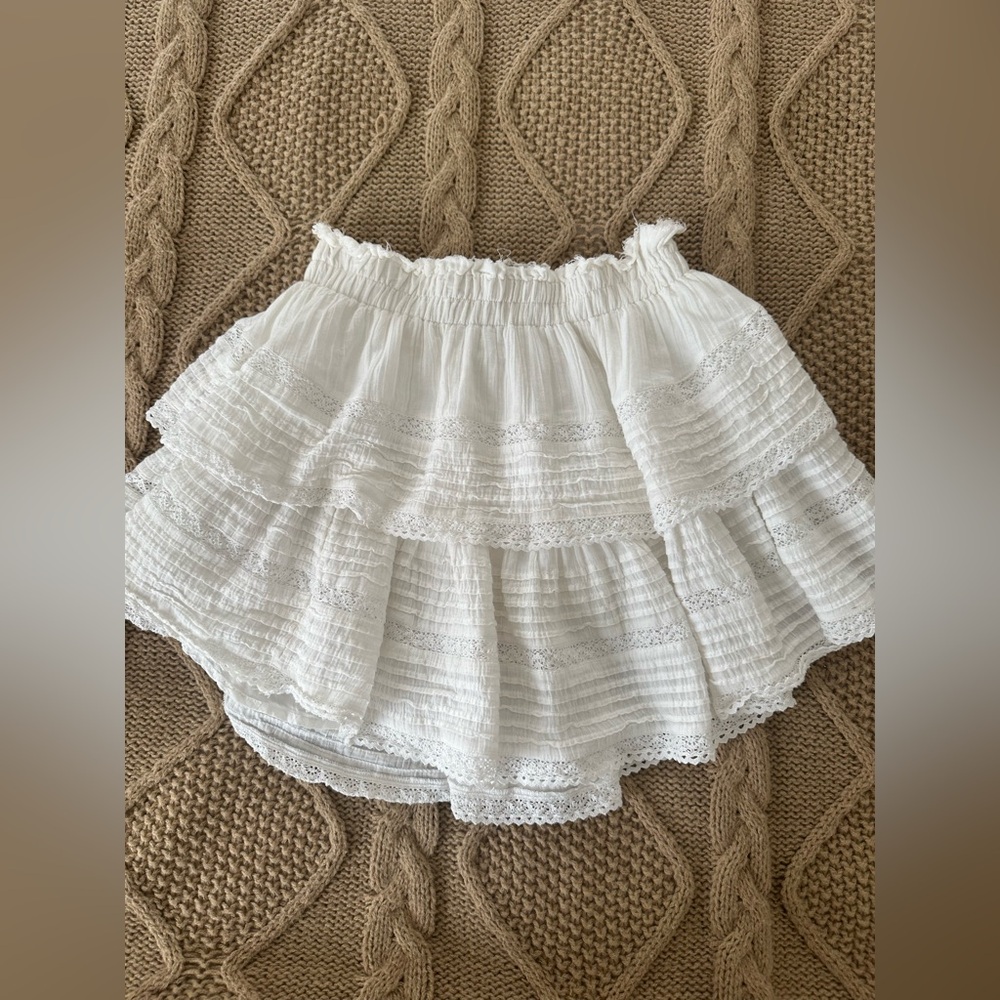 Aerie ruffle white skirt